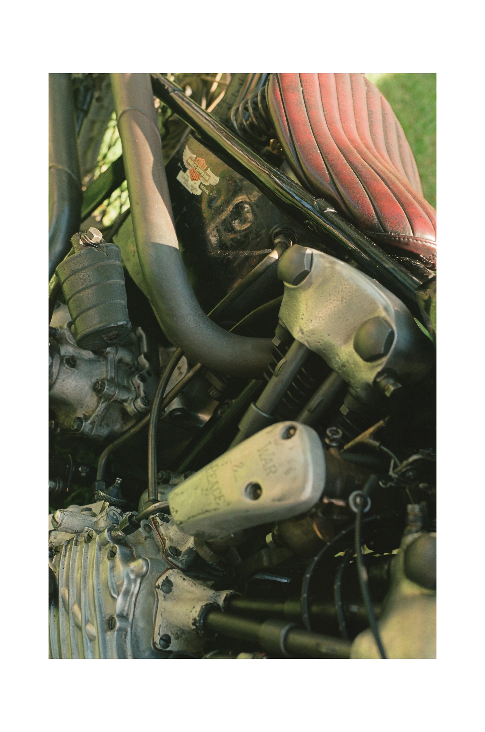 4Q 44EL Knucklehead - Black frame