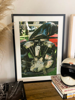 4Q War & Peace Chopper - Black frame