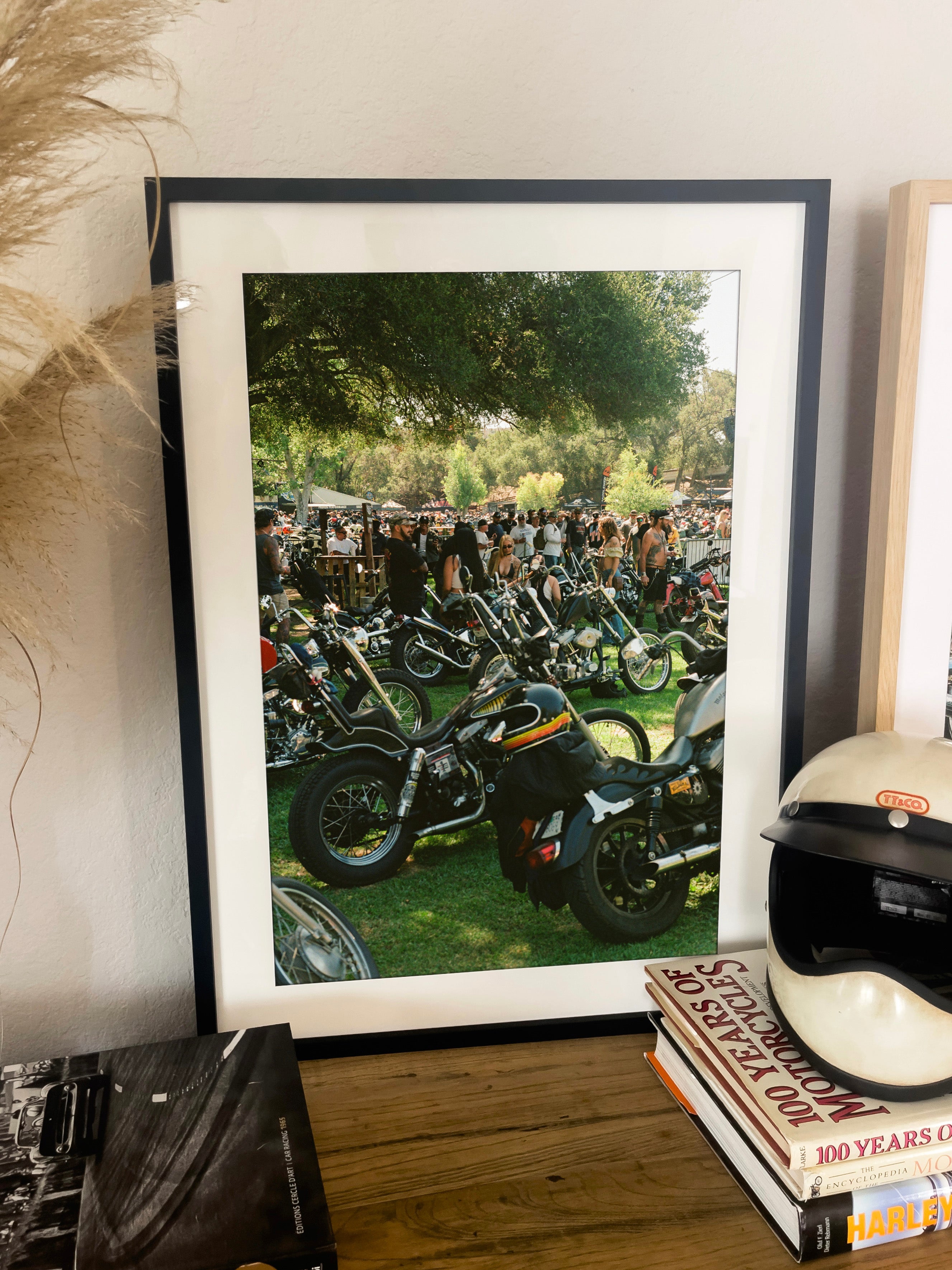 Born Free 17 Vibes - Black frame