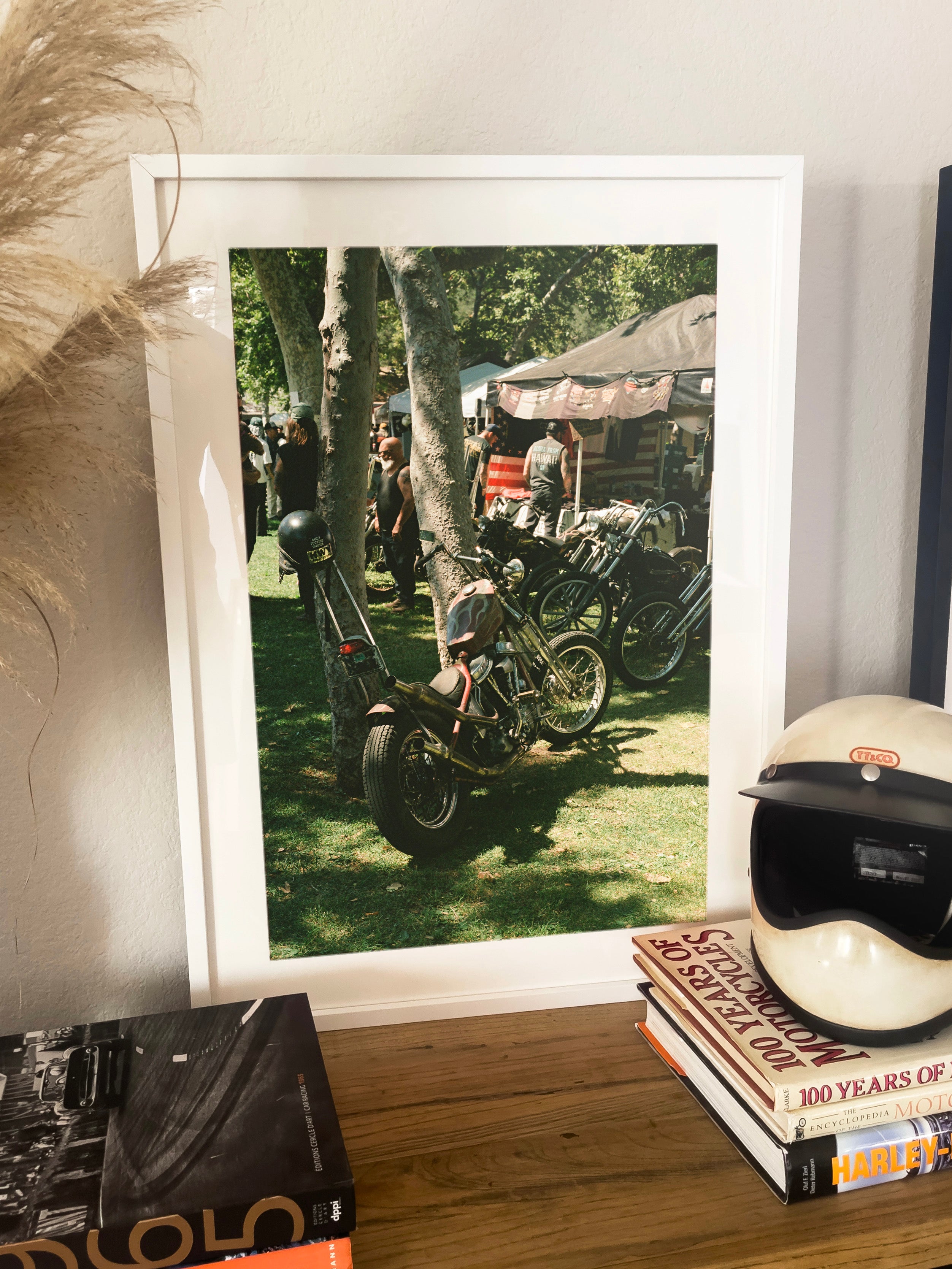 Flamed Coffin Panhead - Black frame