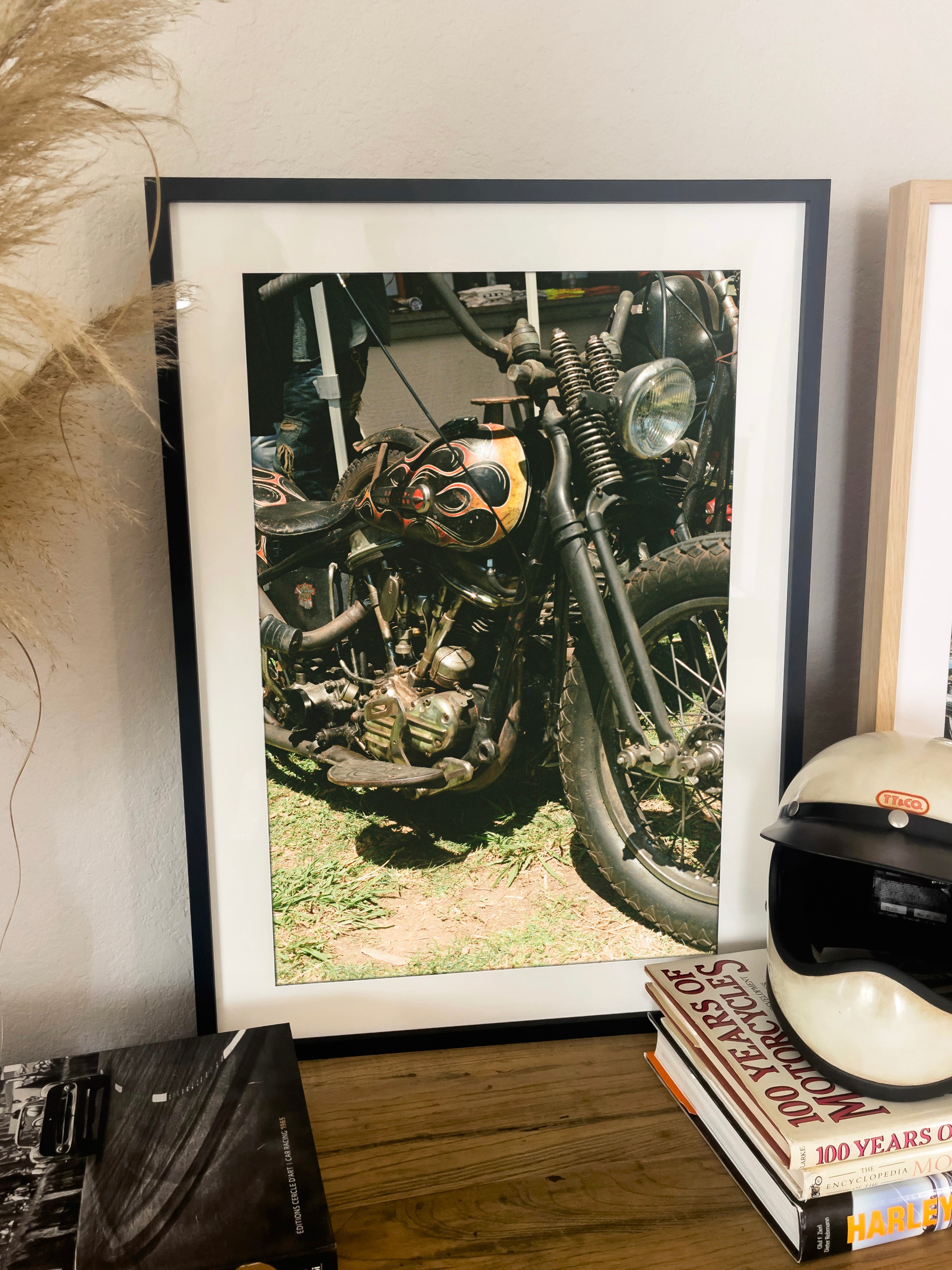 Flamed Panhead - Black frame