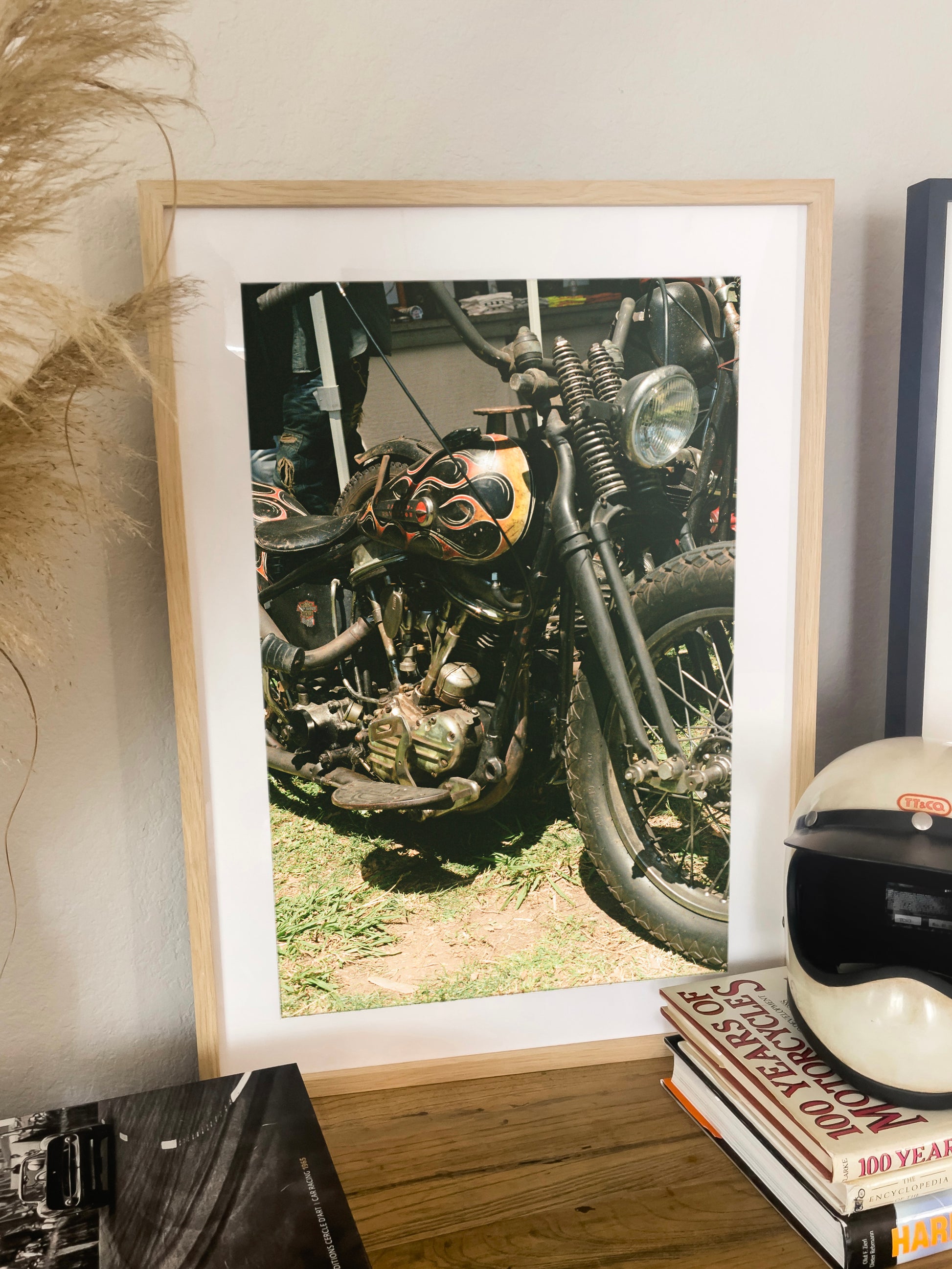 Flamed Panhead - Black frame