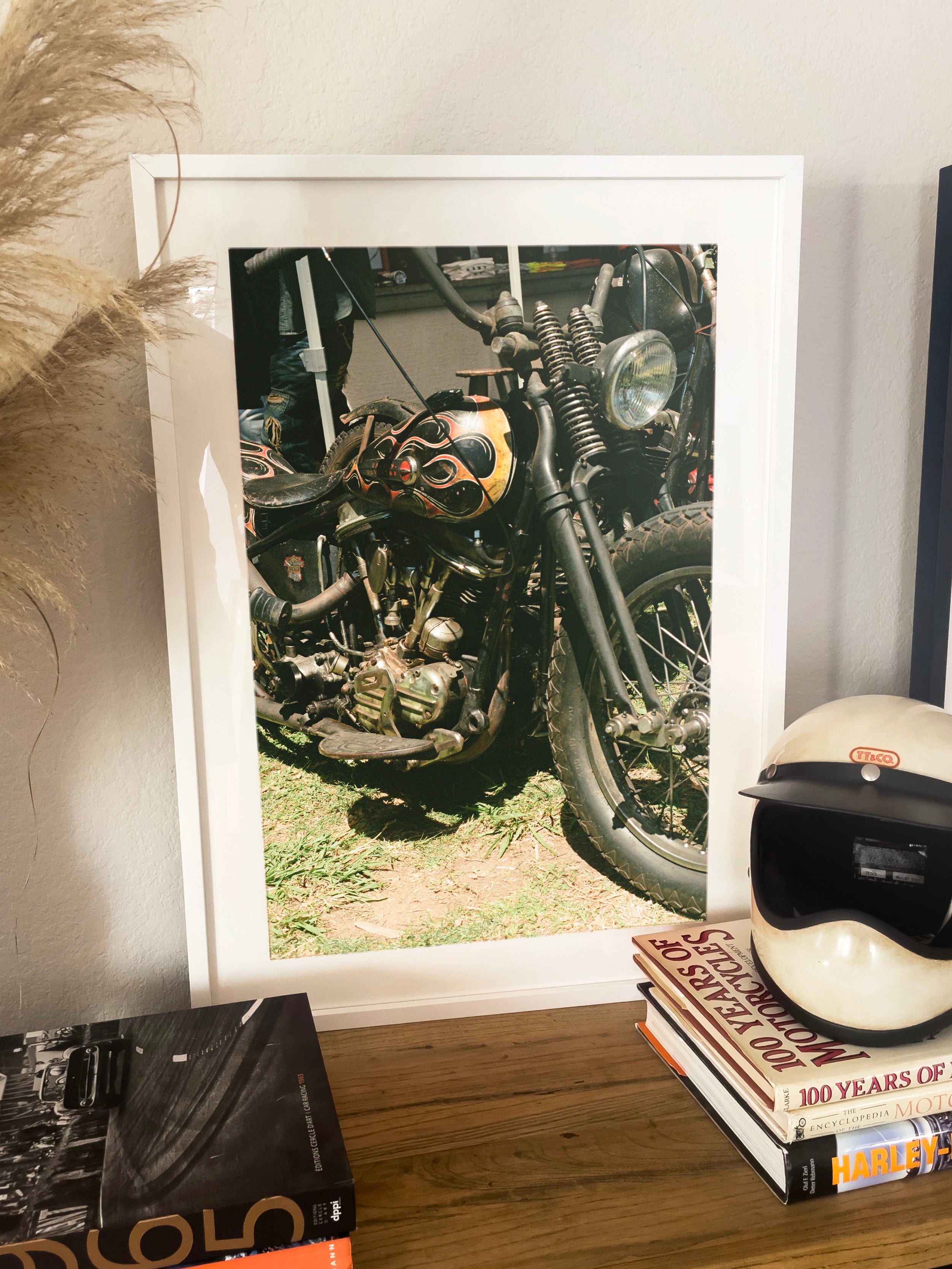 Flamed Panhead - Black frame