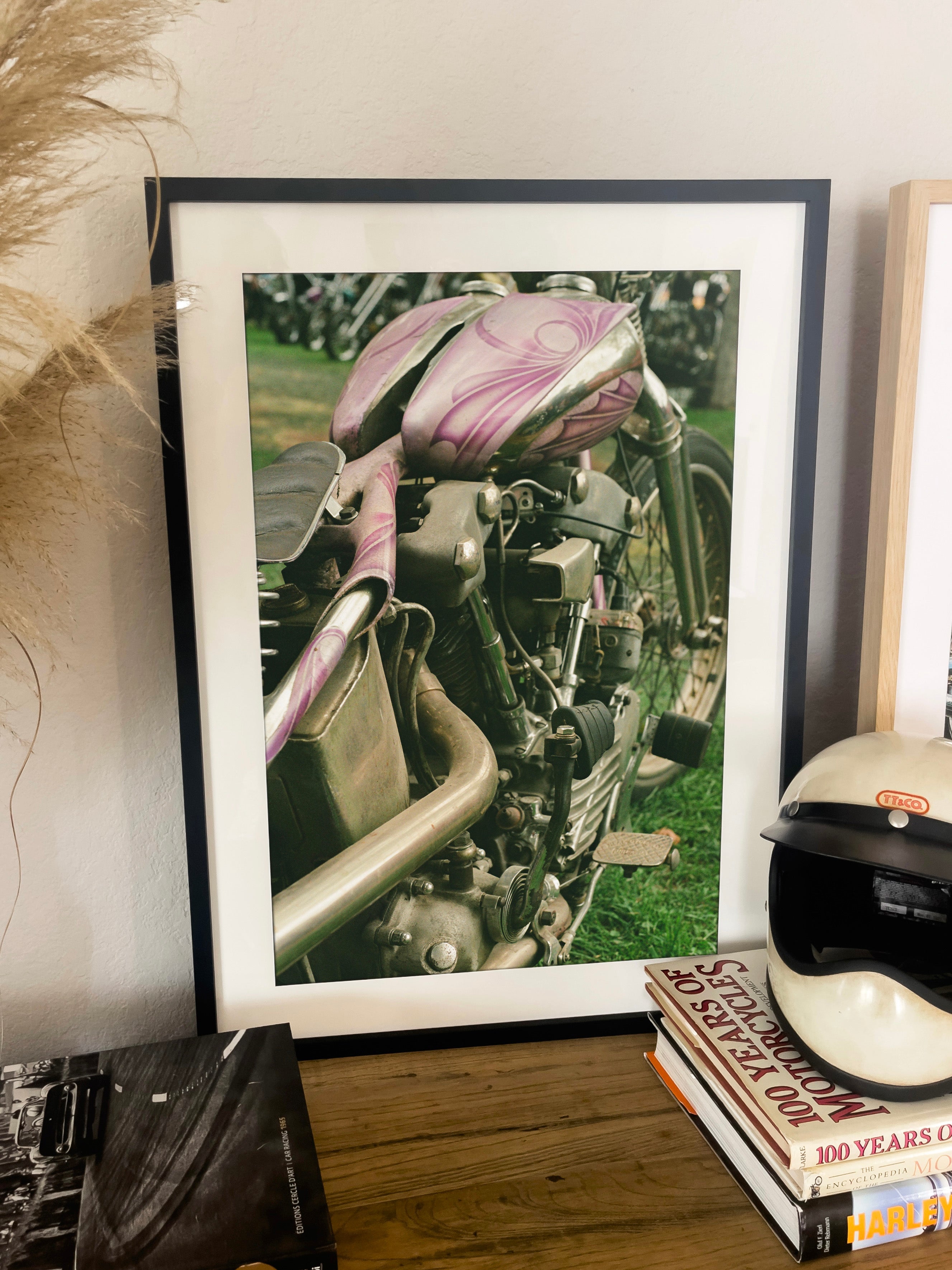 Knucklehead Chopper Frame - Black frame