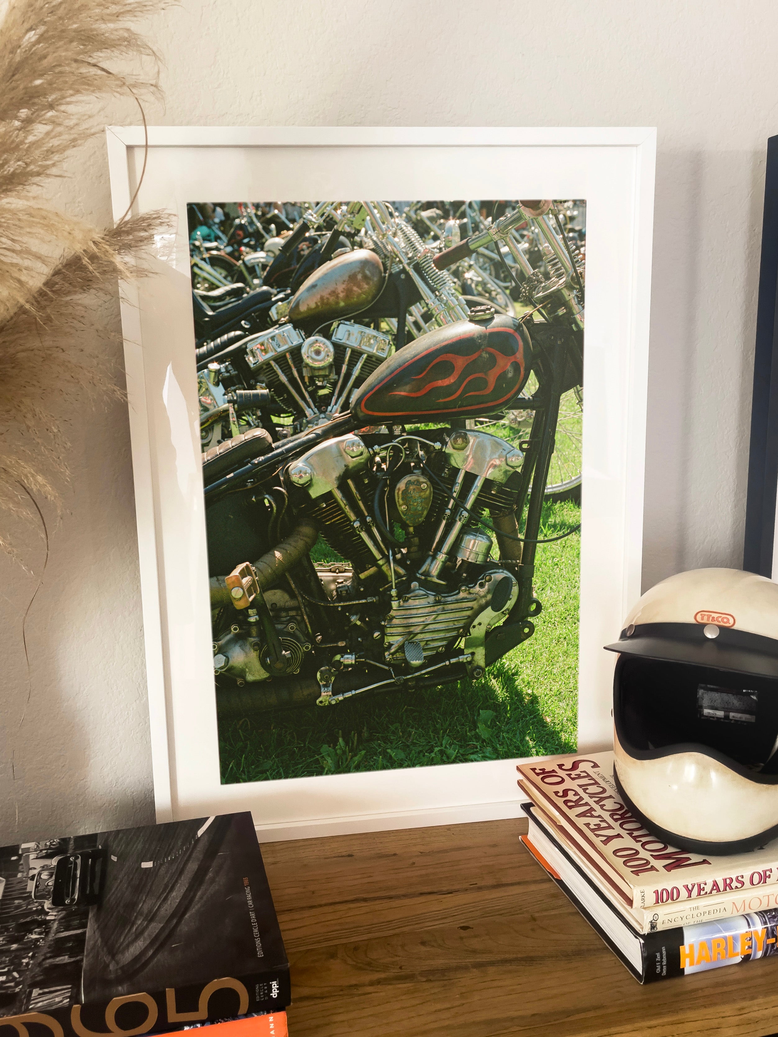 Knucklehead and Panhead Choppers - Black frame