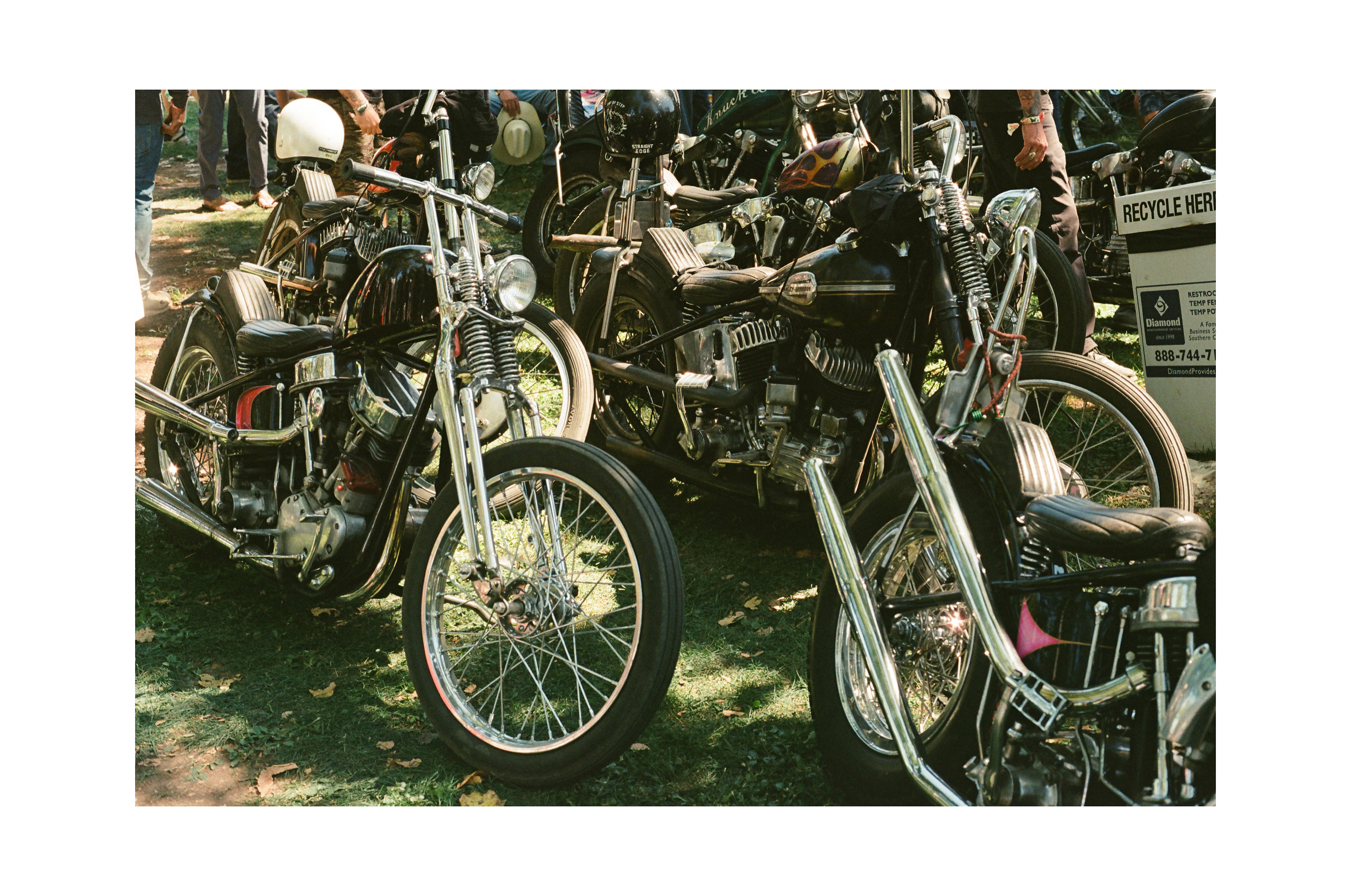 Sea of Choppers - Black frame
